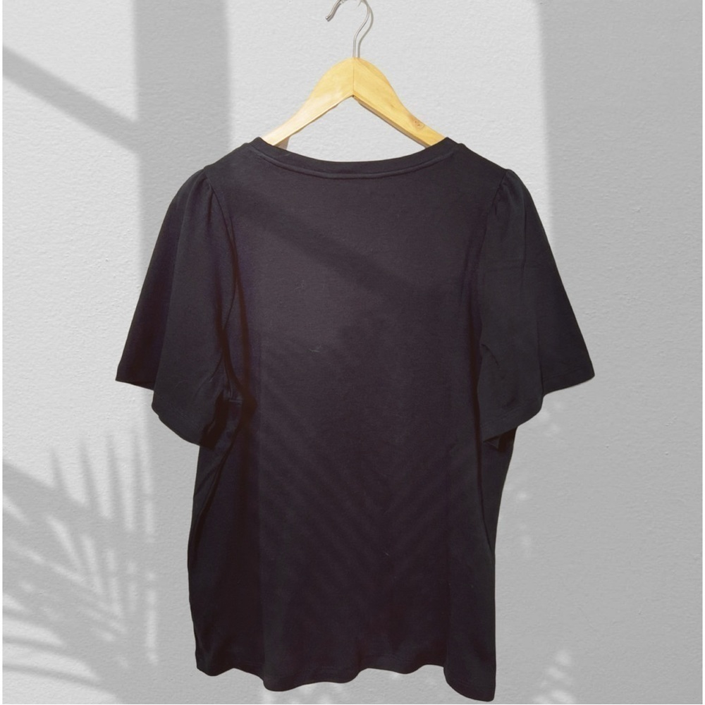 Black Short Sleeve Flutter Tee - Picture 3 of 4